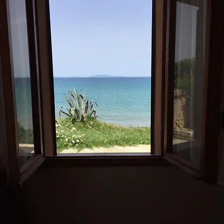 Iris- Indipendente Sul Mare Feriehus *